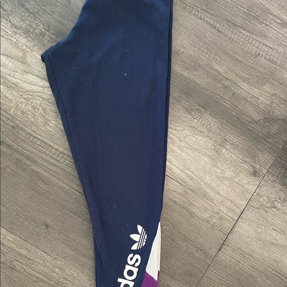 Women’s Adidas tights - Picture 2 of 3